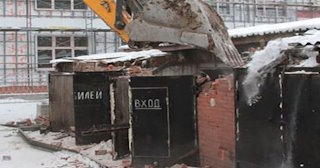 Снос гаража и вывоз мусора в Южноуральске - Быстро и качественно от Сварной-Жрк от 2068 рублей