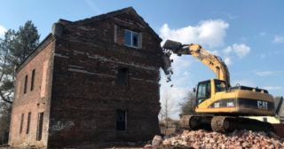 Демонтаж кирпичного дома Южноуральск, цена от 2947 руб.