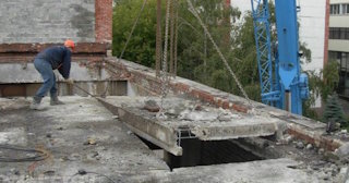 Демонтаж бетонной плиты: цена за м2 от 2068 рублей в Южноуральске